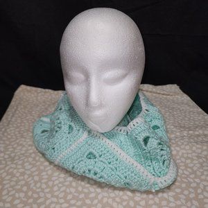 NWT Women's Hand-Crafted Original Infinity Cowl